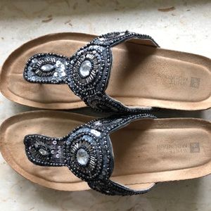 White mountain sandals